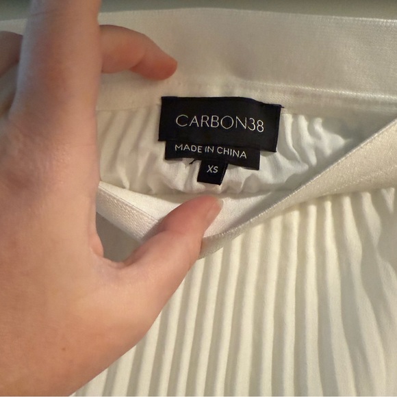 Carbon38 Mesh Pleated Maxi Skirt - Picture 4 of 9